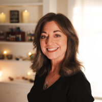 headshot jpeg - Jennifer Yanchula